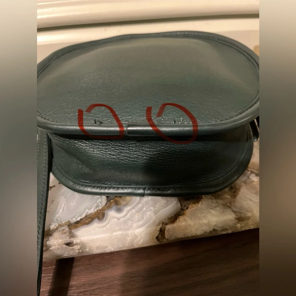 Green Vintage Coach Canteen Bag! - Picture 16 of 16